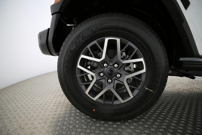 Vehicle image JEEP WRANGLER