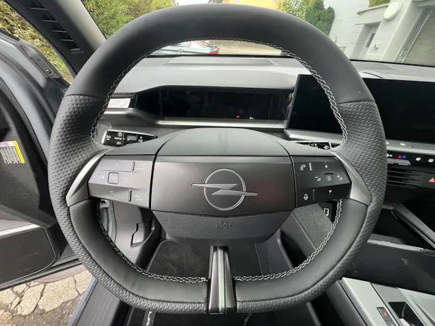 Opel Grandland-e Ultimate AWD