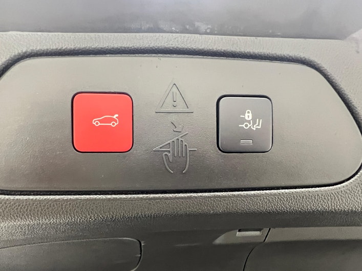 Vehicle image OPEL GRANDLAND