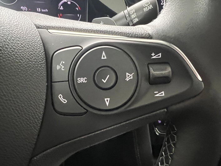 Vehicle image OPEL GRANDLAND