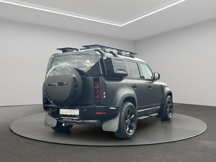 Vehicle image LAND ROVER DEFENDER