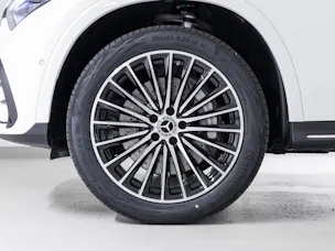 Mercedes-Benz GLC 300 e 4MATIC "EQ Star"