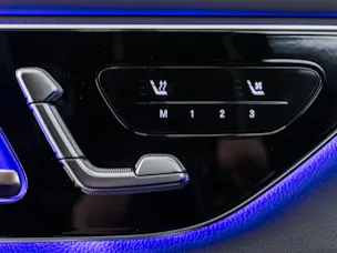 Mercedes-Benz GLC 300 e 4MATIC "EQ Star"