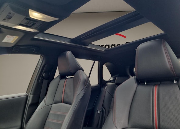 Vehicle image 9 Vehicle image 9