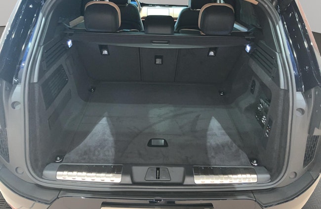 Vehicle image 6 Vehicle image 6