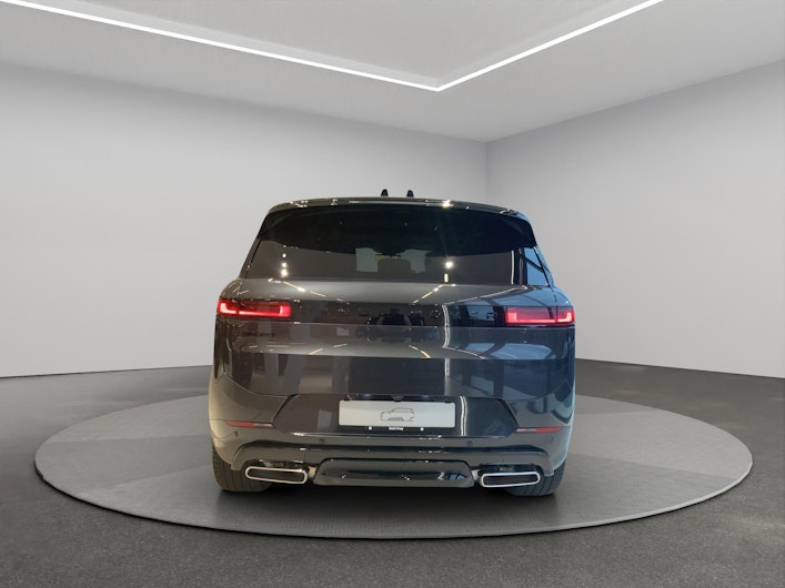 Vehicle image LAND ROVER RANGE ROVER SPORT