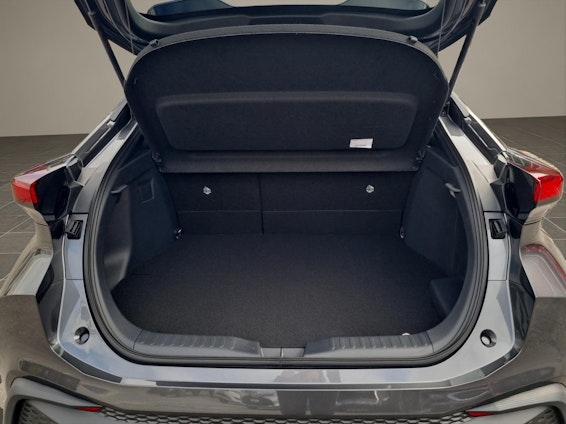 Vehicle image 12 Vehicle image 12