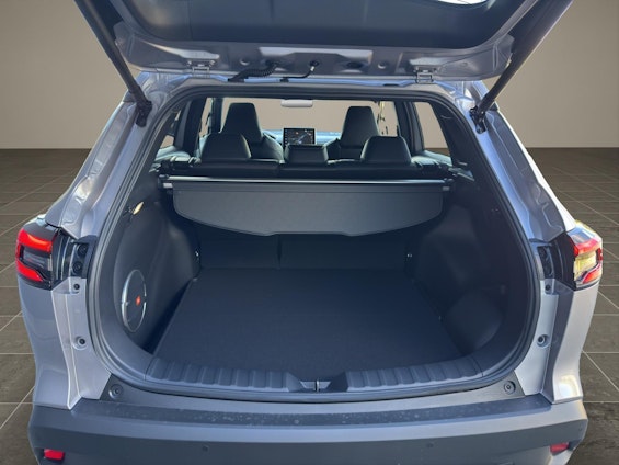 Vehicle image 17 Vehicle image 17