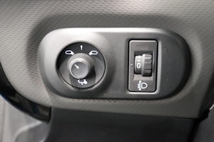 Vehicle image CITROEN C4 Cactus 1.2 PureTech Shine