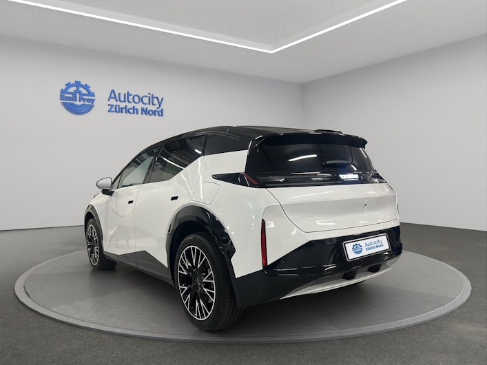 Vehicle image ZEEKR 7X