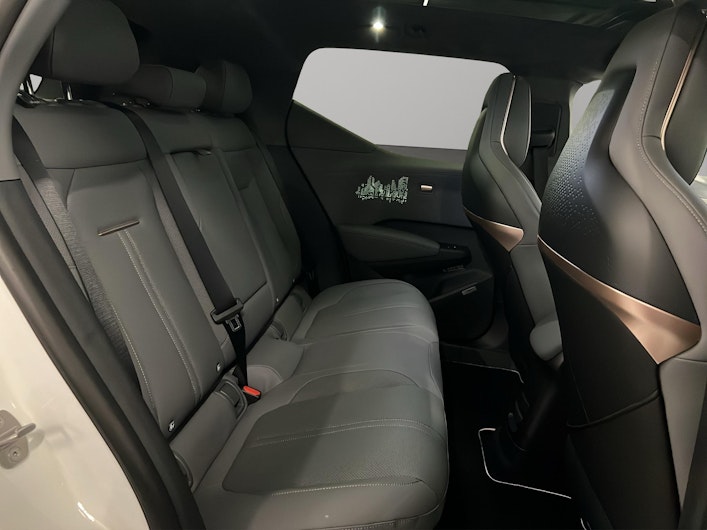 Vehicle image ZEEKR 7X