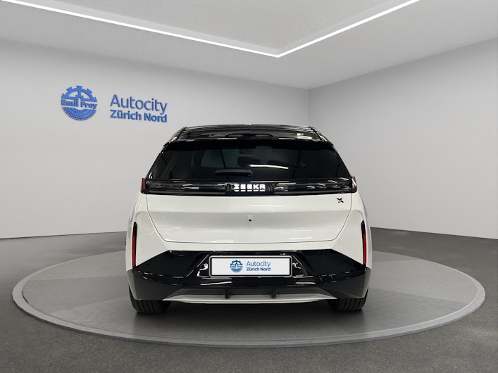 Vehicle image ZEEKR 7X