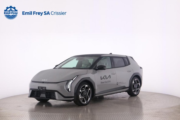 First vehicle image First vehicle image