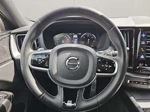 Volvo XC60 2.0 D5 R-Design AWD