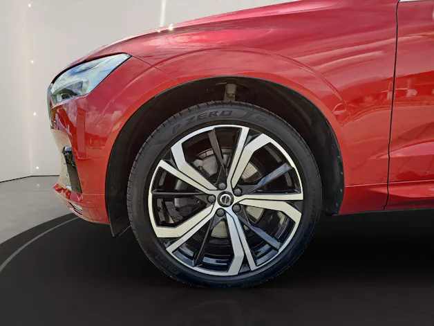 Volvo XC60 2.0 D5 R-Design AWD