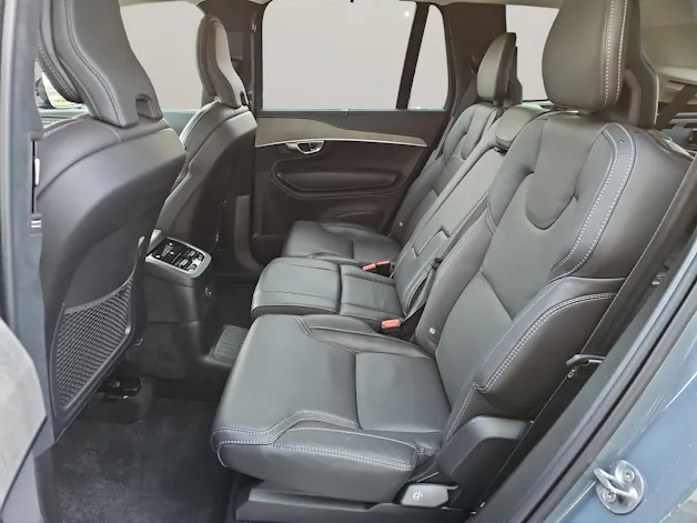 Volvo XC90 2.0 T8 TE Ultimate Dark 7P. eAWD MY24