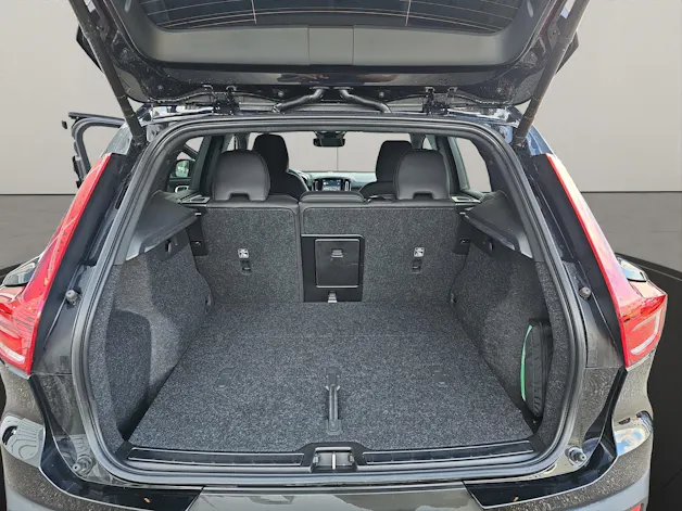 Volvo XC40 P6 Plus