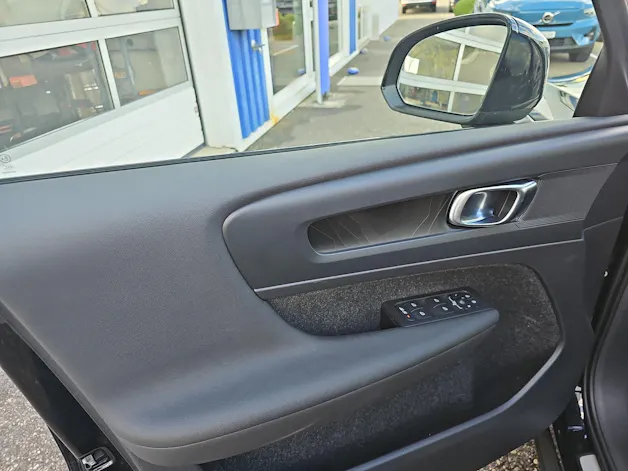 Volvo XC40 P6 Plus