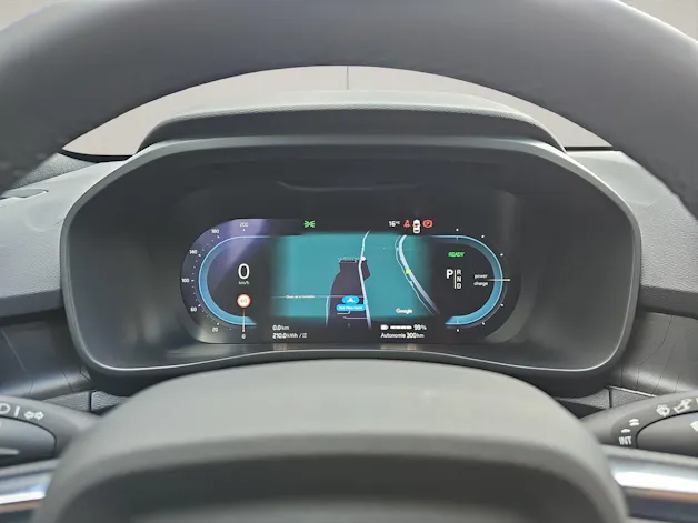 Volvo XC40 P6 Plus