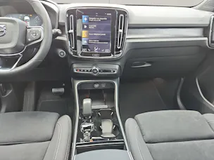 Volvo XC40 1.5 T5 PiH Plus Dark MY24