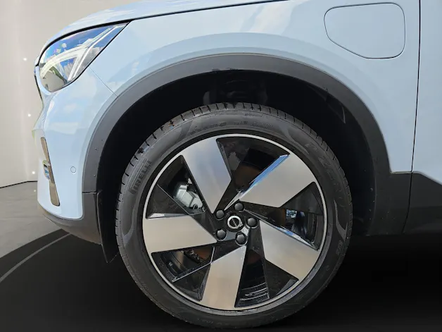 Volvo XC40 1.5 T5 PiH Plus Dark MY24