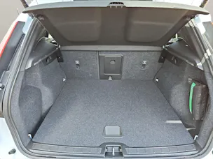 Volvo XC40 1.5 T4 PiH Plus Dark MY24