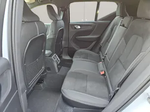 Volvo XC40 1.5 T4 PiH Plus Dark MY24