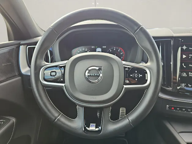 Volvo XC60 2.0 B5 MH R-Design