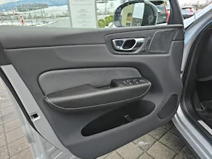 Volvo XC60 2.0 T8 TE R-Design eAWD