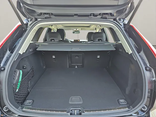 Volvo XC60 2.0 T8 TE Ultra Dark eAWD