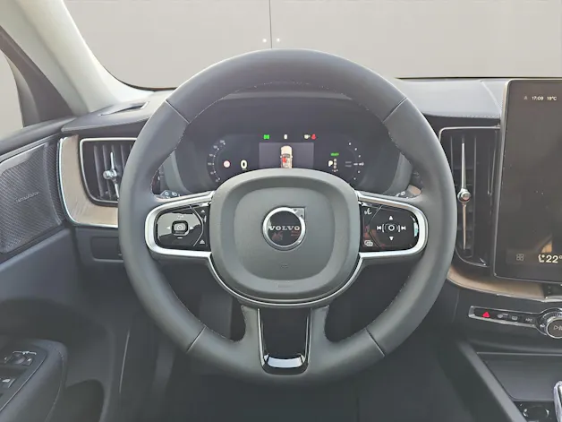 Volvo XC60 2.0 T8 TE Ultra Dark eAWD