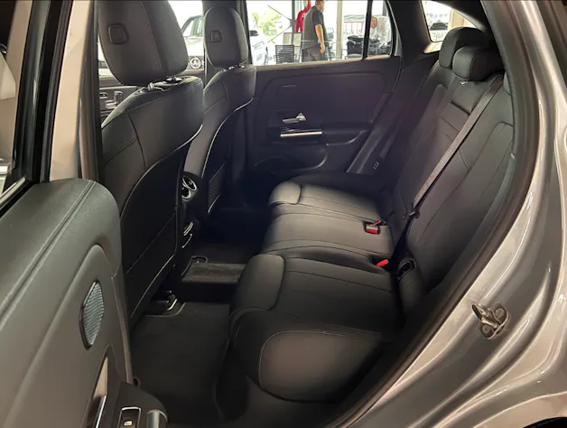 Mercedes-Benz EQA 300 Excellence Progressive 4matic