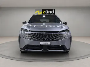Peugeot E-5008 Launch Edition AWD