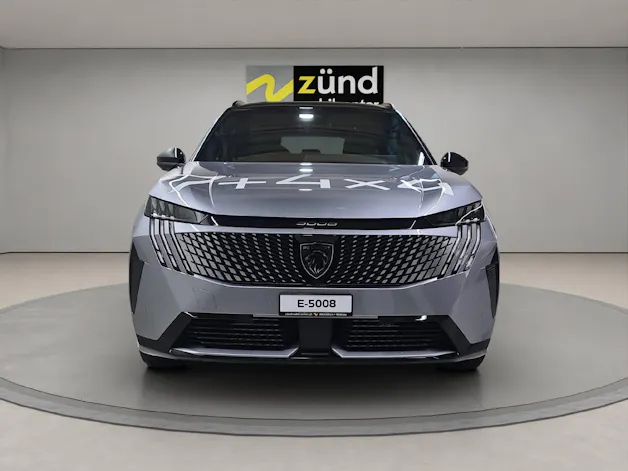 Peugeot E-5008 Launch Edition AWD