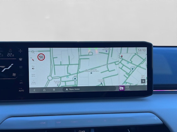 Vehicle image 4 Vehicle image 4