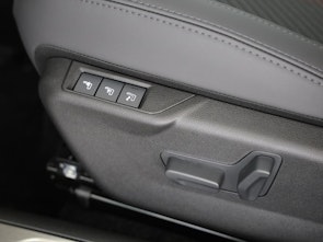 Vehicle image ALFA ROMEO Junior 1.2 Ibrida Q4