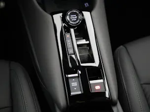 Alfa Romeo Junior 1.2 Ibrida Q4