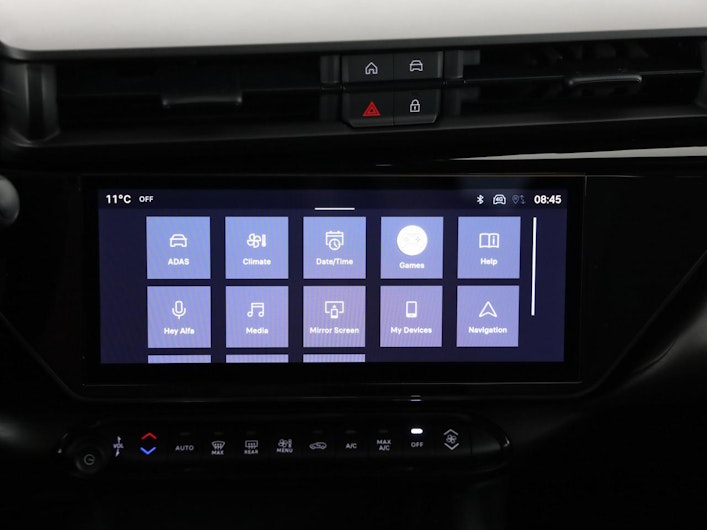 Vehicle image ALFA ROMEO JUNIOR