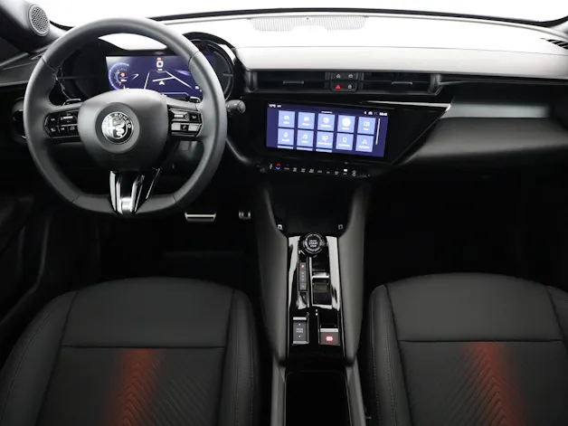 Alfa Romeo Junior 1.2 Ibrida Q4