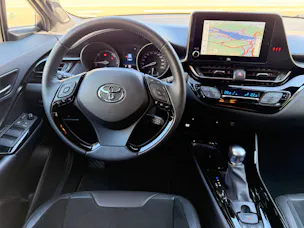 Toyota C-HR 2.0 VVTi HSD Move