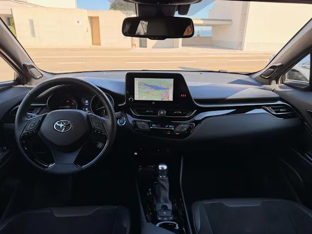 Toyota C-HR 2.0 VVTi HSD Move
