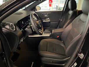 Mercedes-Benz GLA 250 Swiss Star AMG Line 4matic
