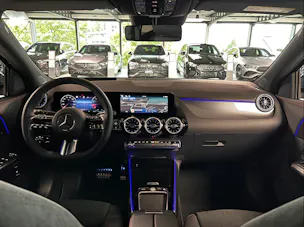 Mercedes-Benz GLA 250 Swiss Star AMG Line 4matic