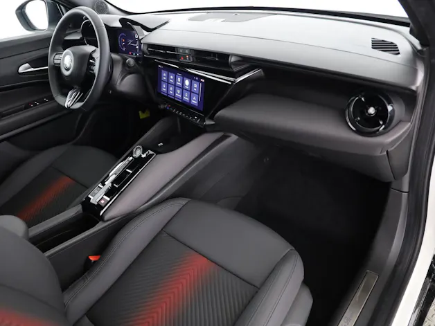 Alfa Romeo Junior 1.2 Ibrida Q4