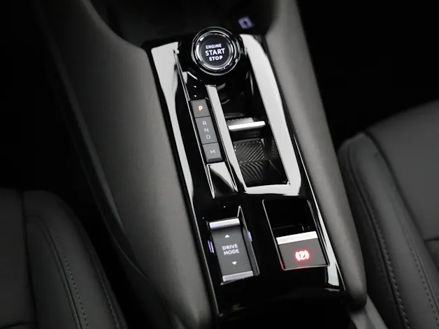 Alfa Romeo Junior 1.2 Ibrida Q4