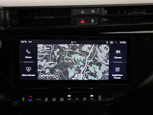 Alfa Romeo Junior 1.2 Ibrida Q4