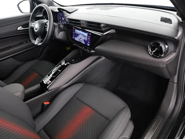Alfa Romeo Junior 1.2 Ibrida Q4