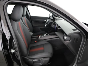 Fahrzeugbild ALFA ROMEO Junior 1.2 Ibrida Q4