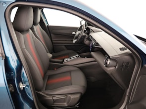 Vehicle image ALFA ROMEO Junior 1.2 Ibrida Q4