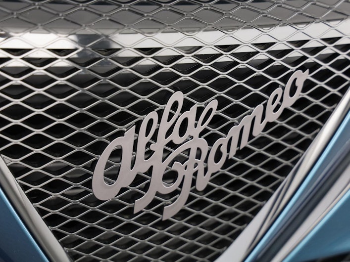 Vehicle image ALFA ROMEO JUNIOR